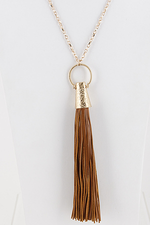 Tassle Long Pendant Necklace with Circle Detail 5ICI6
